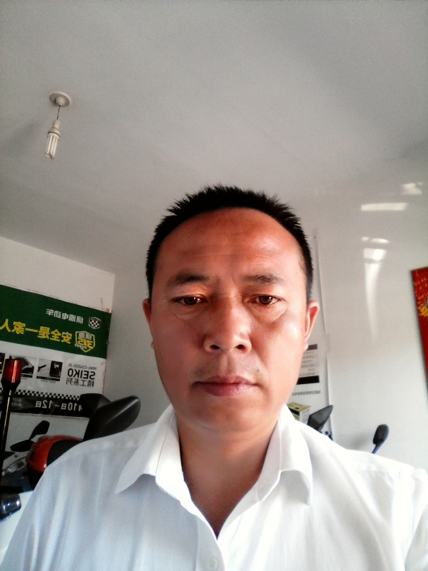 左手的第一张照片--淄博相亲服务中心