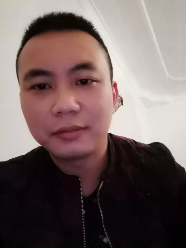 喜闻香气的第一张照片--淄博相亲服务中心