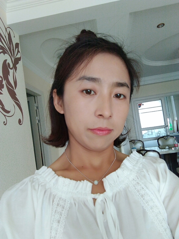 柠檬的第一张照片--淄博相亲服务中心