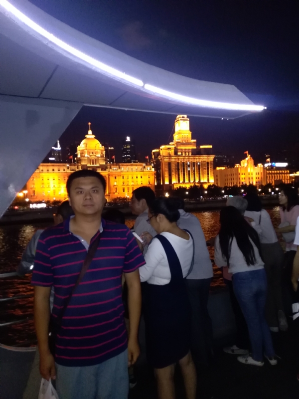 我爱的第三张照片--淄博相亲服务中心