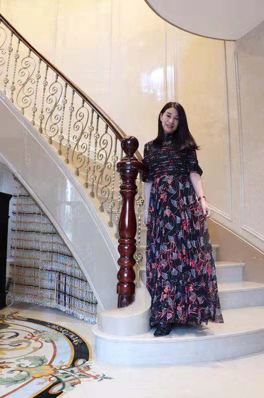 馨儿的第三张照片--淄博相亲服务中心