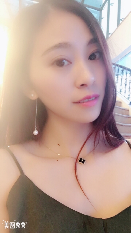 隨風的云的第一张照片--淄博相亲服务中心