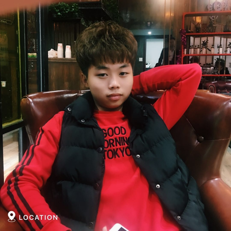 阳光男孩的第一张照片--淄博相亲服务中心