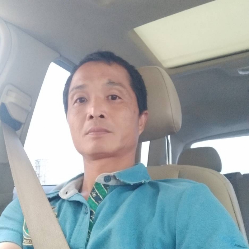 温柔男孩的第一张照片--淄博相亲服务中心