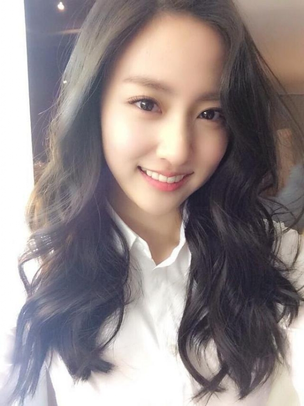 等爱的易微的第一张照片--淄博相亲服务中心