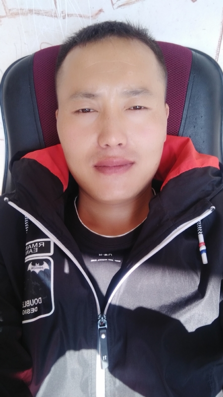 一花一世界的第三张照片--淄博相亲服务中心