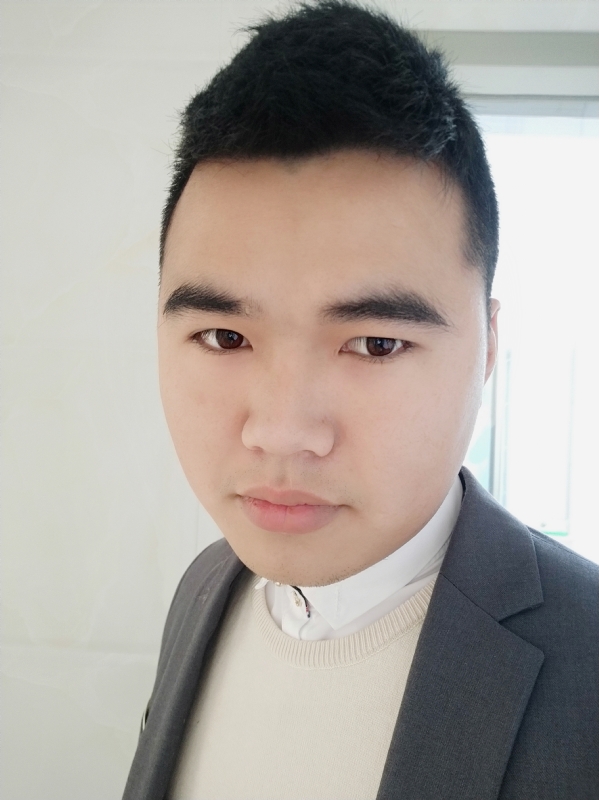 啊辉的第一张照片--淄博相亲服务中心