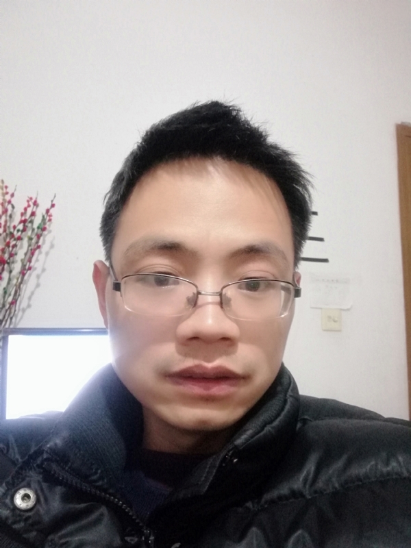 明月天涯的第一张照片--淄博相亲服务中心