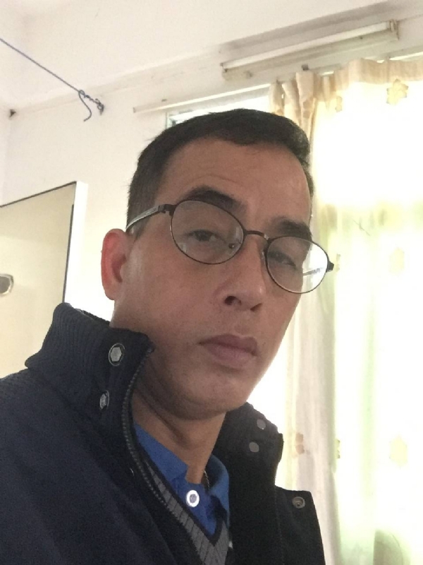 快乐人生的第一张照片--淄博相亲服务中心