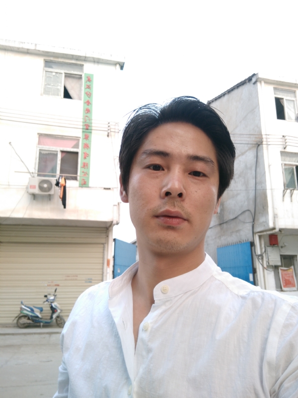 峰哥的第一张照片--淄博相亲服务中心