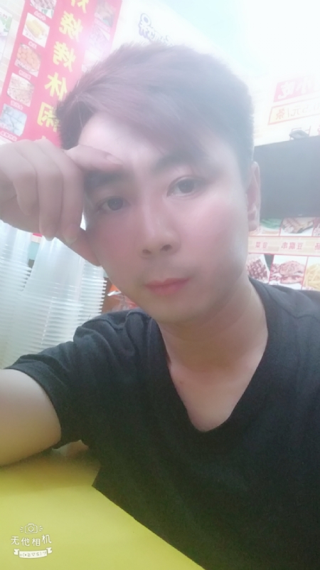 堆积情感的第二张照片--淄博相亲服务中心