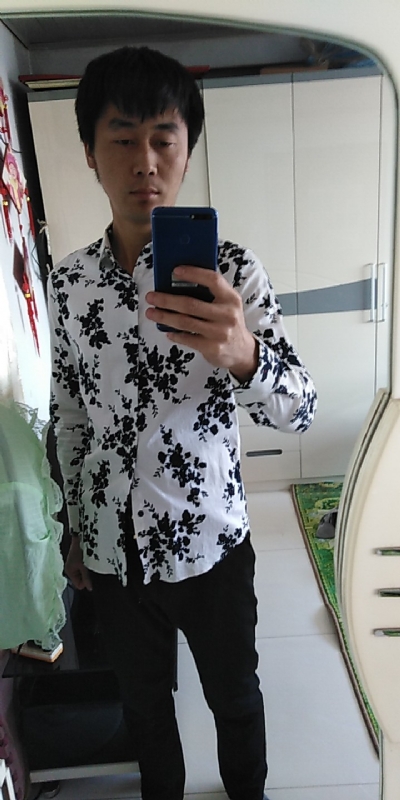 兰若寺里的书生的第一张照片--淄博相亲服务中心