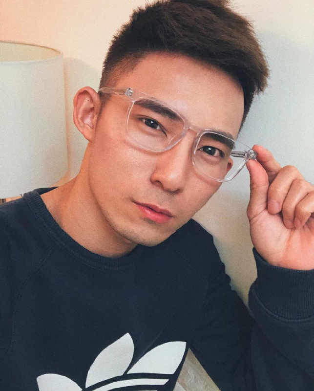 小伟的第一张照片--淄博相亲服务中心