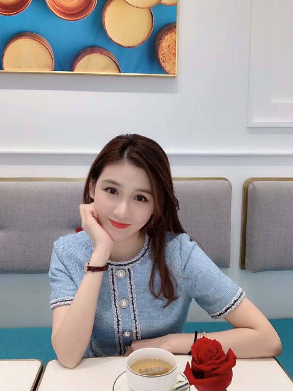 Emily的第二张照片--淄博相亲服务中心