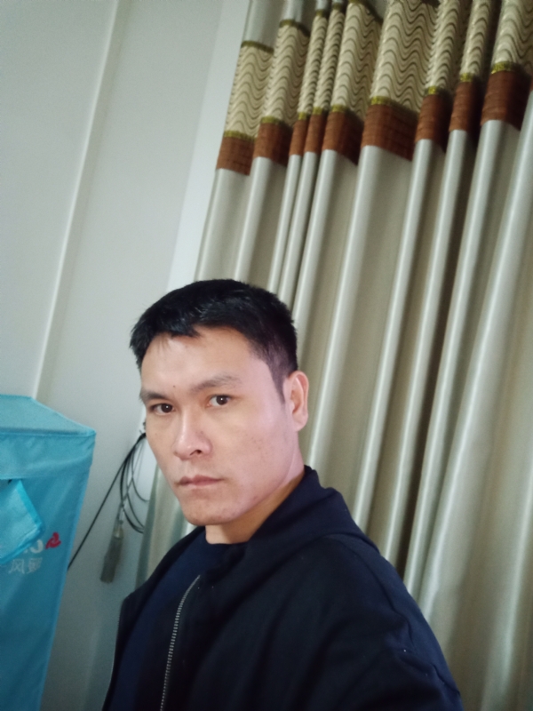 心如止水的第一张照片--淄博相亲服务中心