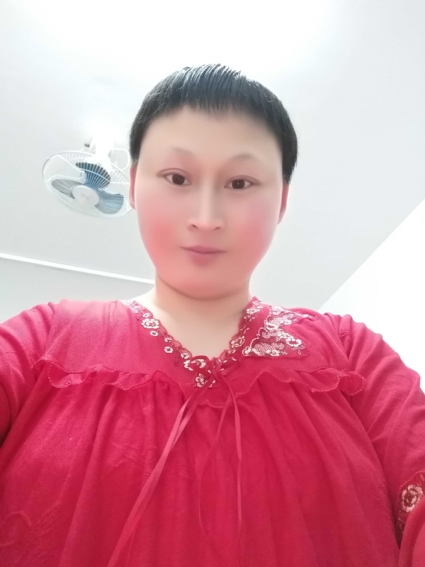 彩虹姐姐永不言弃的第一张照片--淄博相亲服务中心