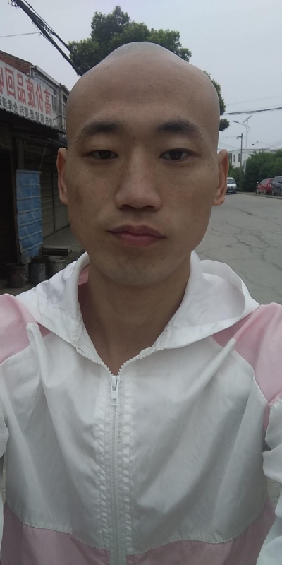 花花公子的第一张照片--淄博相亲服务中心