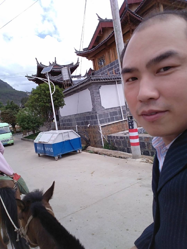 当代军人的第一张照片--淄博相亲服务中心