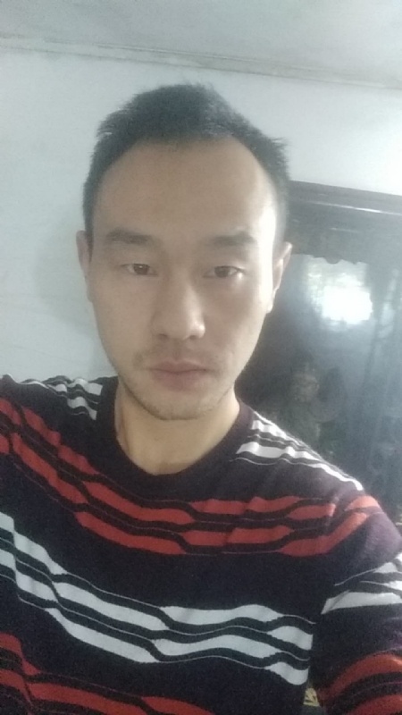 张浩浩的第一张照片--淄博相亲服务中心