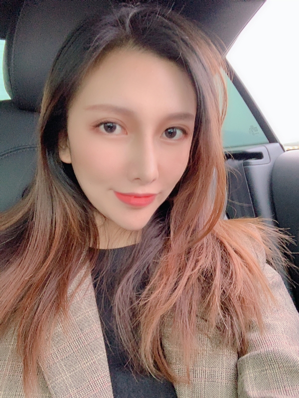 李岚Lancy的第一张照片--淄博相亲服务中心