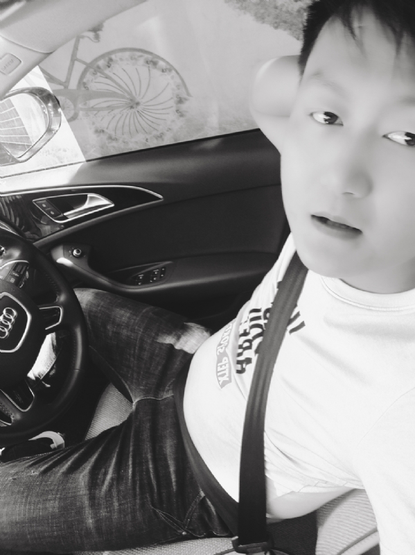 意中人的第一张照片--淄博相亲服务中心