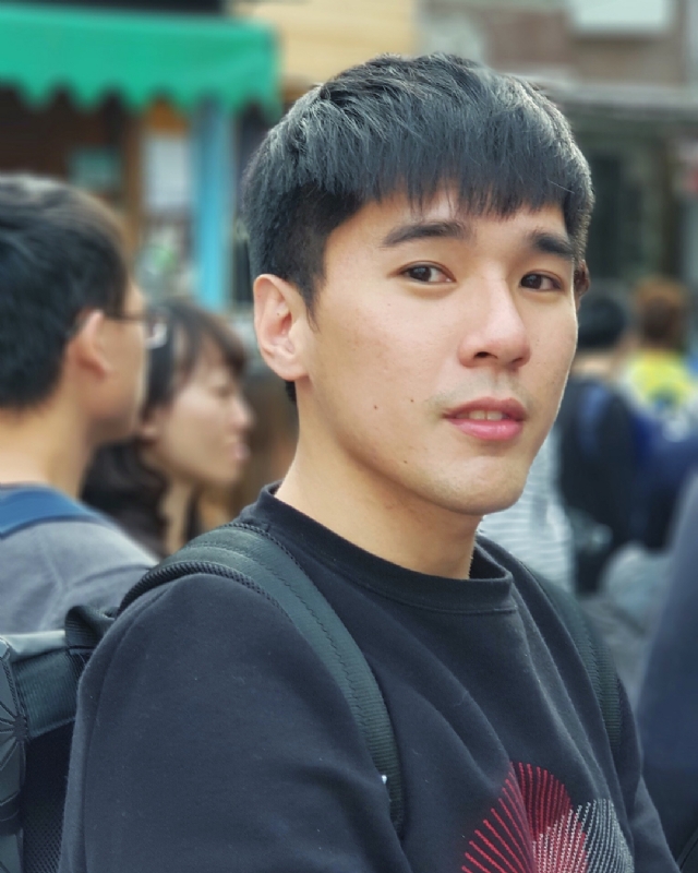 雨中孤独的第一张照片--淄博相亲服务中心