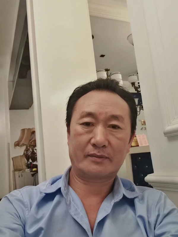 青松的第一张照片--淄博相亲服务中心