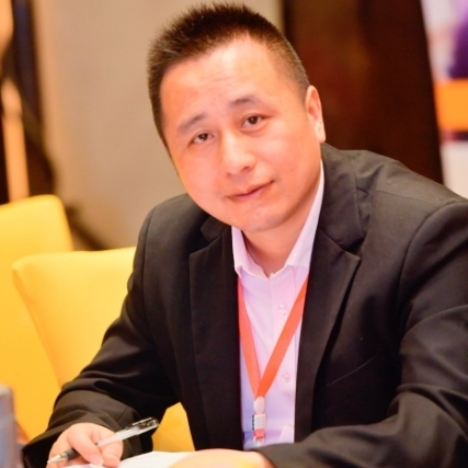 大哥的第一张照片--淄博相亲服务中心