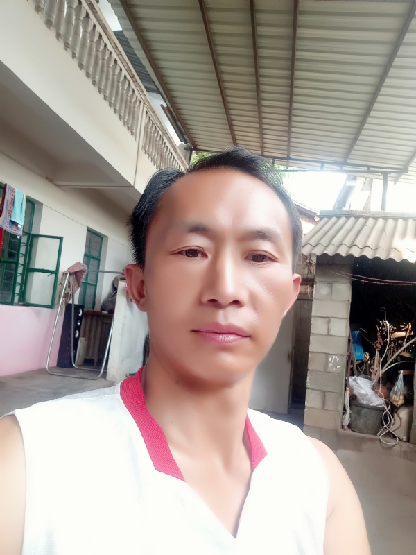 白鸽的第一张照片--淄博相亲服务中心