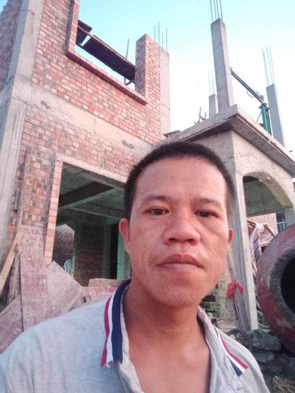 浅笑的第一张照片--淄博相亲服务中心