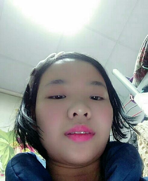 依依的第一张照片--淄博相亲服务中心