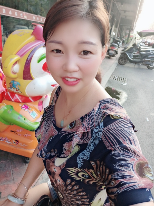 云儿的第一张照片--淄博相亲服务中心