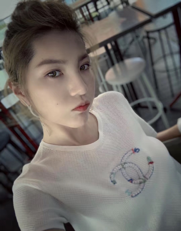 冷冷清秋的第一张照片--淄博相亲服务中心