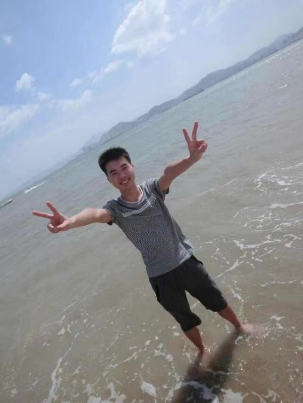 鱼头zzz的第二张照片--淄博相亲服务中心