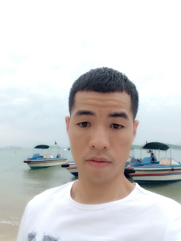 冷风的第一张照片--淄博相亲服务中心