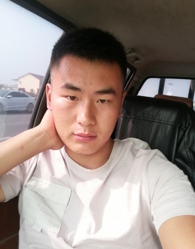 马宏亮的第二张照片--淄博相亲服务中心