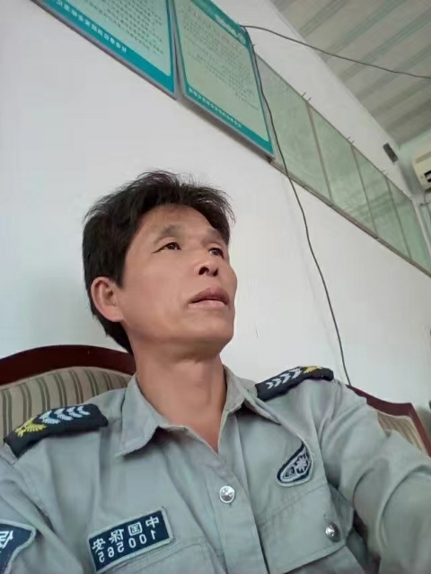 卧窗听雨的第一张照片--淄博相亲服务中心