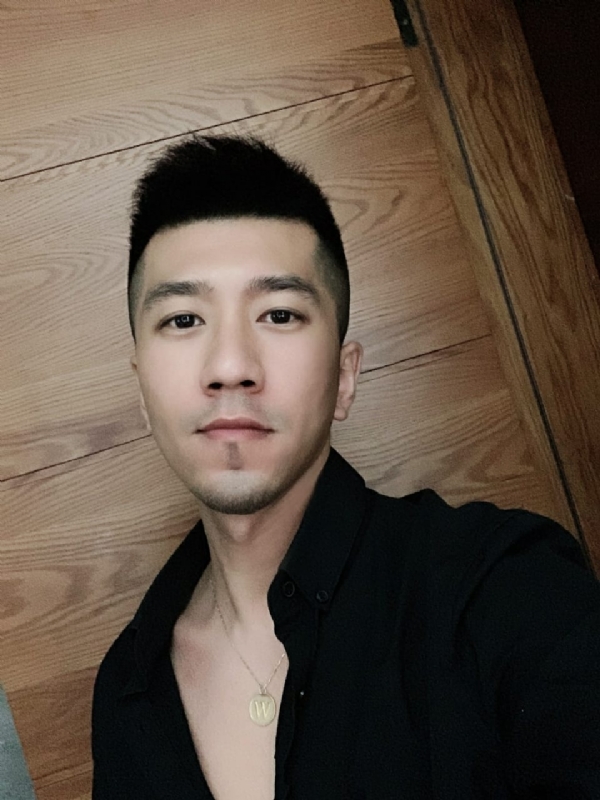 佳佳的第一张照片--淄博相亲服务中心