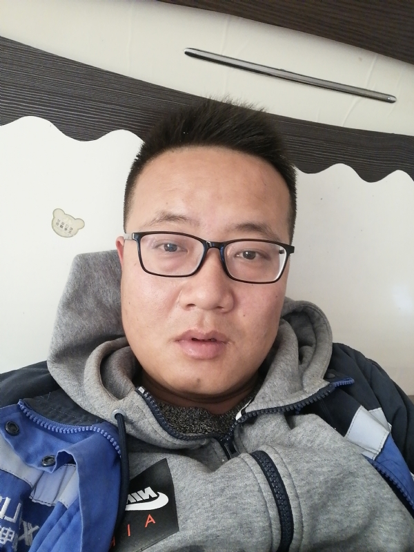 一个人一座城的第一张照片--淄博相亲服务中心