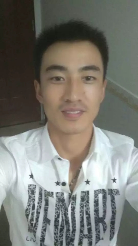 等待你的出现的第一张照片--淄博相亲服务中心