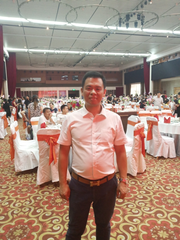 五月酷猪的第一张照片--淄博相亲服务中心