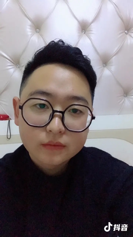 杰森的第一张照片--淄博相亲服务中心