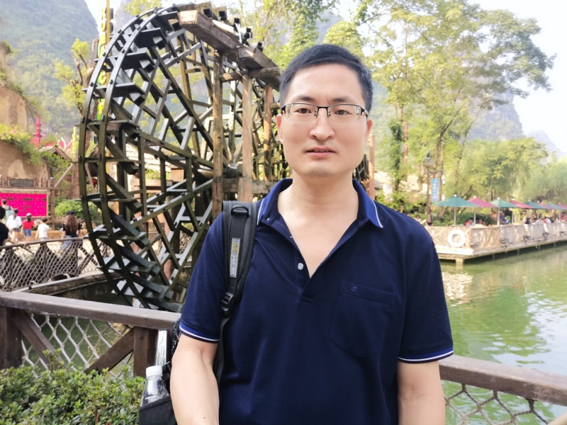 一笑而过的第一张照片--淄博相亲服务中心