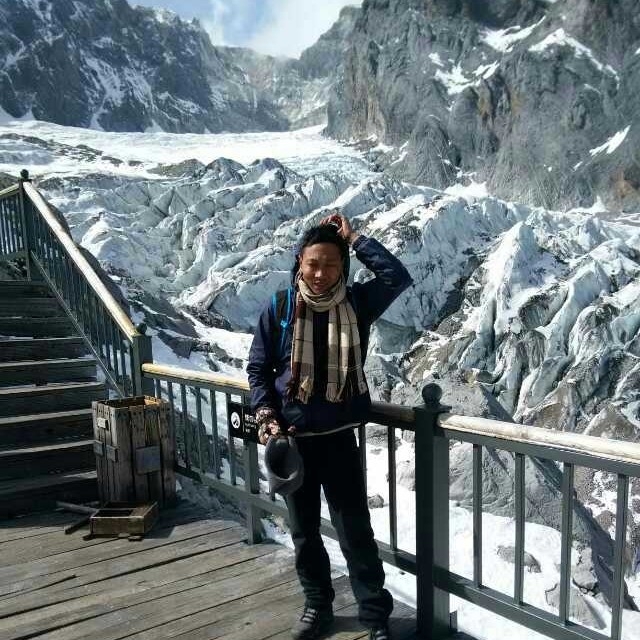 眯眯的第一张照片--淄博相亲服务中心