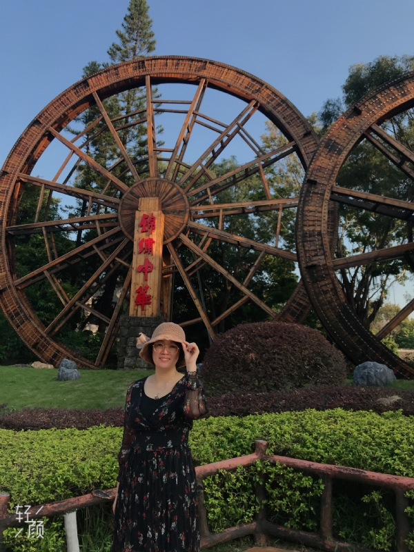 杏娅的第二张照片--淄博相亲服务中心