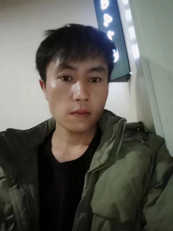 槑头槑脑的第一张照片--淄博相亲服务中心