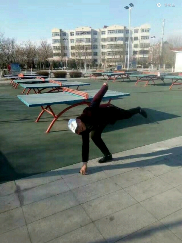 载正的第一张照片--淄博相亲服务中心