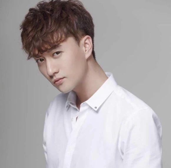 相濡以沫的第一张照片--淄博相亲服务中心