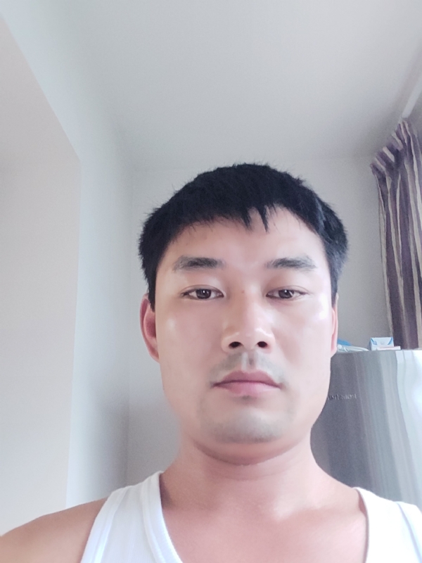 MM的第一张照片--淄博相亲服务中心