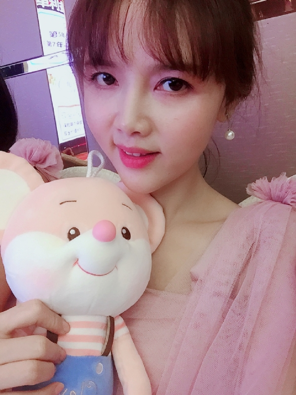 如朱砂的第一张照片--淄博相亲服务中心